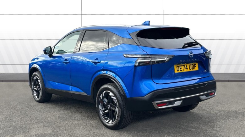 Nissan Qashqai 1.3 DiG-T MH N-Connecta 5dr Petrol Hatchback